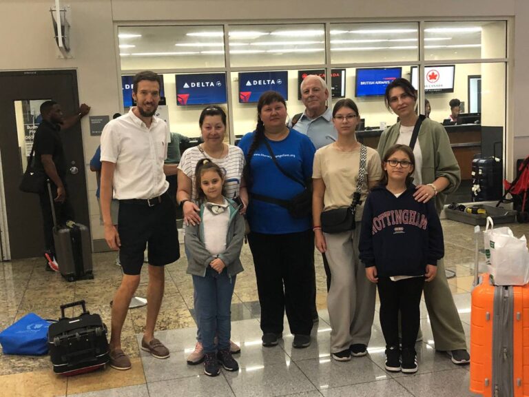 Ukrainian_Families_Arriving_in_USA-2024-09-20