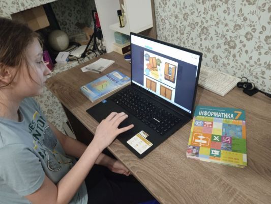 10-Children_Need_Laptops